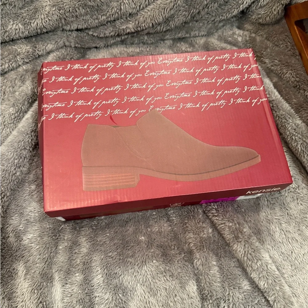 NWT Kensie Tan Leather Women’s Boots